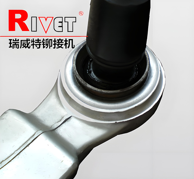 汽車轉(zhuǎn)向球銷鉚接機，滾鉚機，旋鉚機
